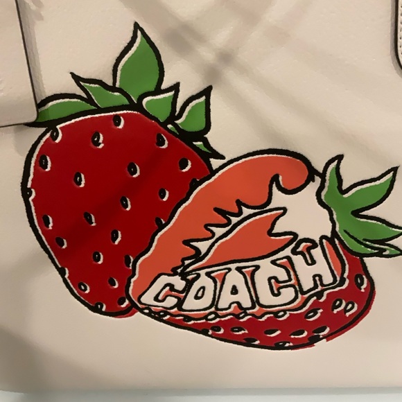 Coach City Tote Bag With Strawberry Graphic $450 RETAIL SOLD OUT - Picture 12 of 16